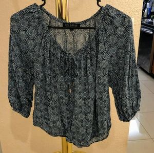 Comfy Long Sleeved Blouse w/ Beautiful Designs